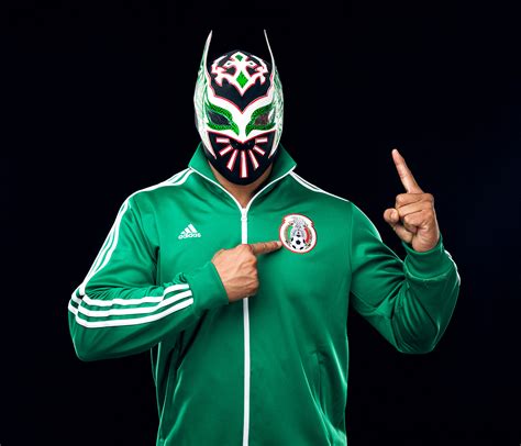 SIN CARA. Lucha Libre Portraits on Behance