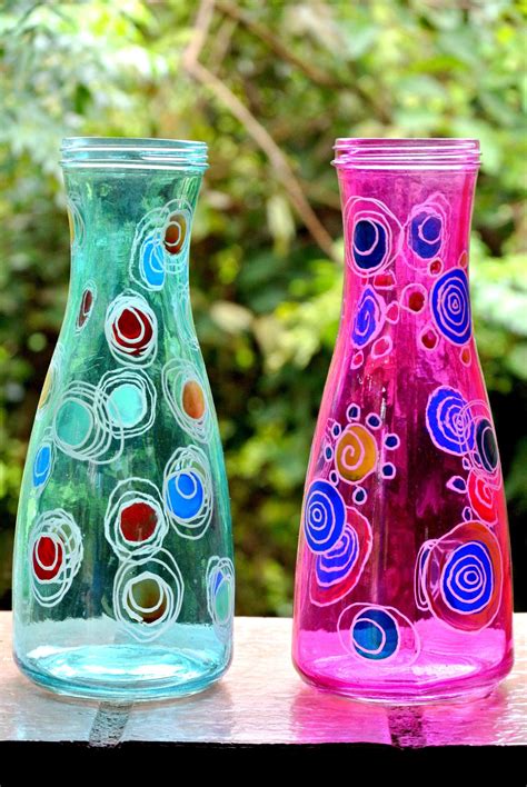 Lelena Lucas | Pintura en botellas, Botellas de vidrio decoradas, Lacas vitrales