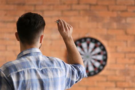 3 Tips for Perfecting Your Dart-Throwing Technique - Lorain Music & Vending Co. - Crestline ...