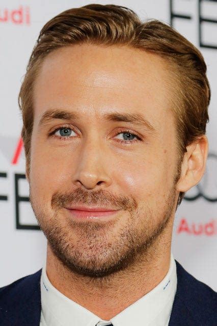 Ryan Gosling Sexy Smile Photos Celebrity Crush