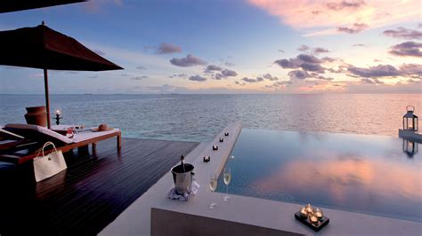 Best spots to admire sunsets at Lily Beach Maldives