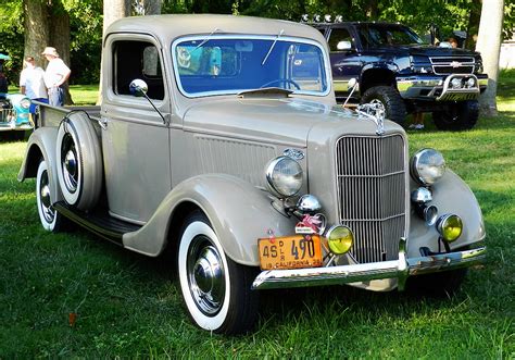 1936 Ford Pickup - Information and photos - MOMENTcar