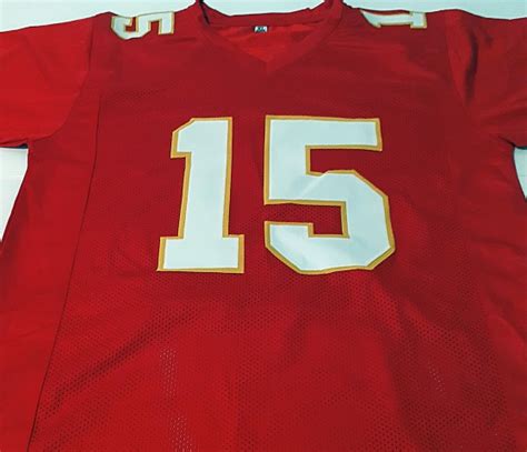 Patrick Mahomes' Kansas City Chiefs Signed Shirt - CharityStars