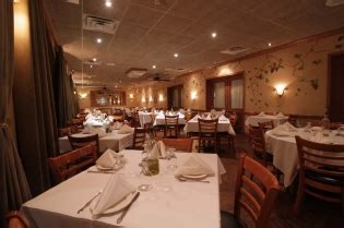 Dining Room - Palermo's 95th Italian Cuisine : Palermo's 95th Italian Cuisine