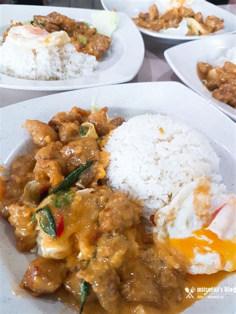 The Rice Bowl - the BETTER Salted Egg Chicken Rice at Sim Lim Square? - mitsueki ♥ | Singapore ...