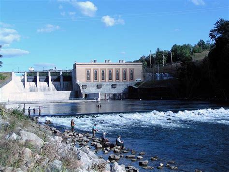 Tippy Dam - Manistee County Tourism - Manistee, Michigan