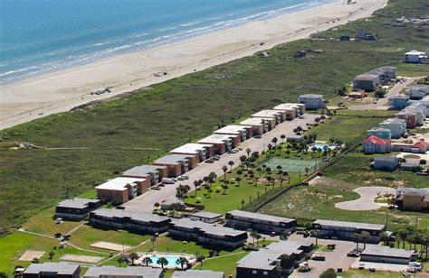 Port Aransas Resorts - Island Retreat I & II