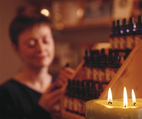 Learn About the Benefits of Aromatherapy Massage | Massagetique