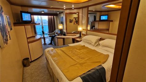 P&O Ventura | Superior Deluxe Balcony Cabin | D419 | Cabin Tour - YouTube