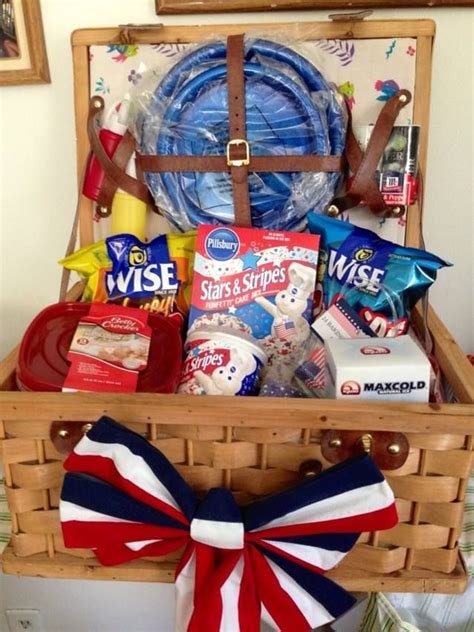 Picnic basket that I am donating for my friend's benefit fundraiser. | Worthy Causes | Pinterest ...