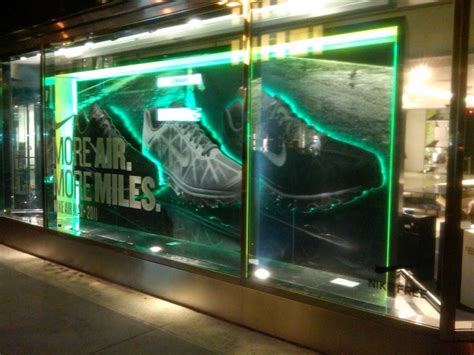 Nike AirMax, Niketown, NYC – Center Window Display at night | Window ...