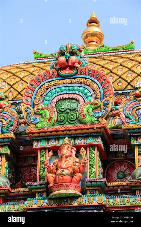 Bangkok city, Thailand - Sri Mariamman Hindu temple Stock Photo - Alamy