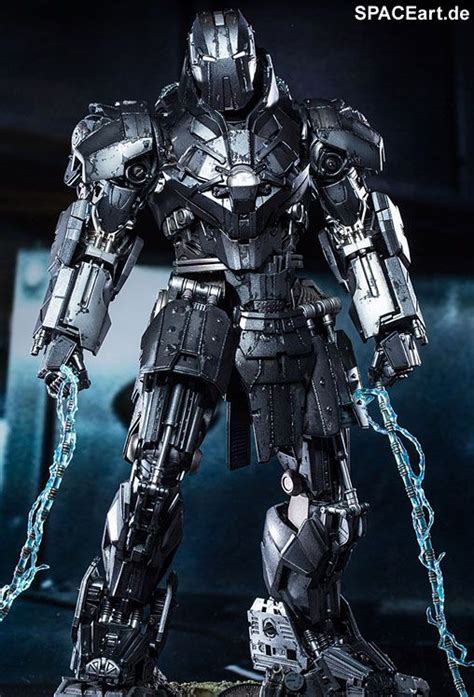 Iron Man 2: Whiplash Mark II - DieCast, Deluxe-Figur (voll beweglich) ... https://spaceart.de ...