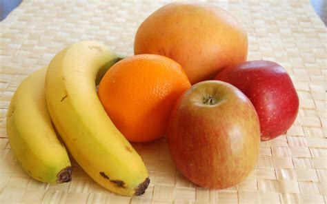 Fruits Have Fructose. Should We Avoid Them? - Nour Zibdeh