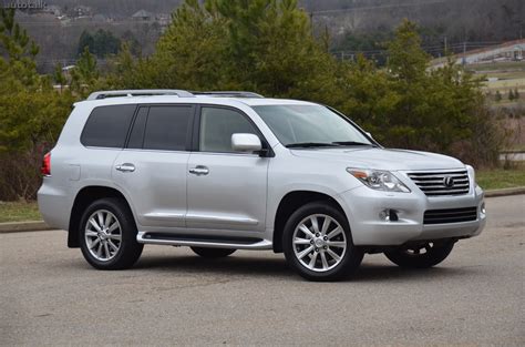 2012 Lexus LX570 Review • AutoTalk