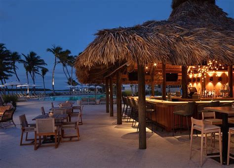 Islamorada Restaurants | Food & Drinks | Reel Burger | Islamorada restaurants, Islamorada ...