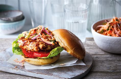 Spicy Chicken Burgers | Healthy Chicken Burgers | Tesco Real Food