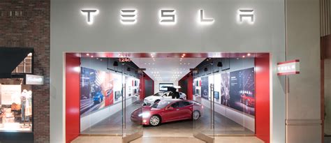 Tesla u-turns on store strategy, will keep half of showrooms open ...