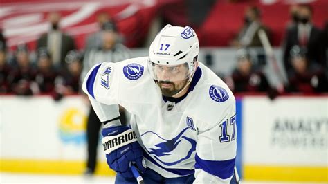 Alex Killorn Bio [2024 Update]: Wife, Net Worth & Havard - Players Bio