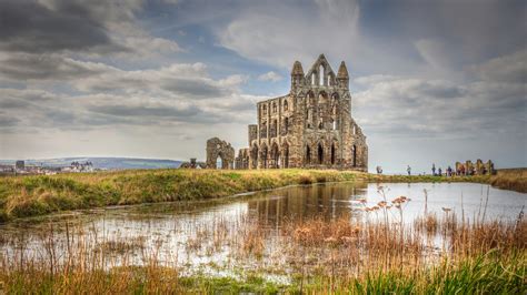 Best Things To Do in Whitby | 13 Essential Attractions