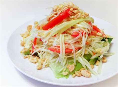 (Recipe) Thai Papaya Salad (Som Tum) - Inspiration from Thai street ...