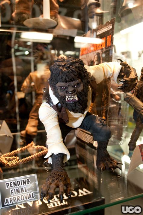 TOY FAIR 2010: THE WOLFMAN Figure — GeekTyrant