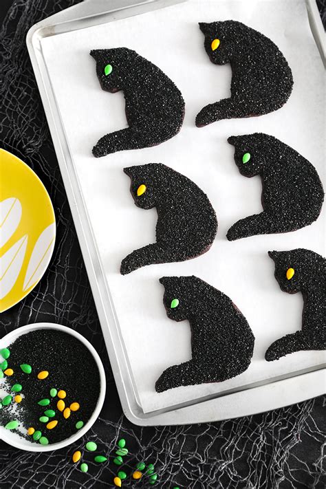 Black Cat Cookies for Halloween - Sprinkle Bakes