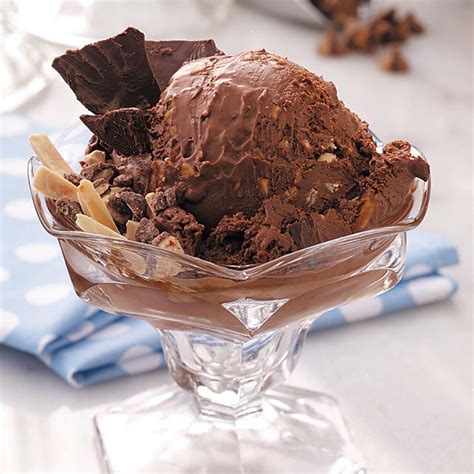 Chocolate Crunch Ice Cream Recipe: How to Make It