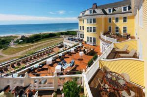 Misquamicut Beach Hotels