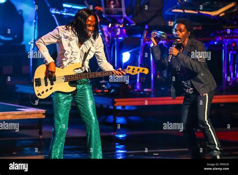 Earth Wind and Fire live in Concert Stock Photo - Alamy