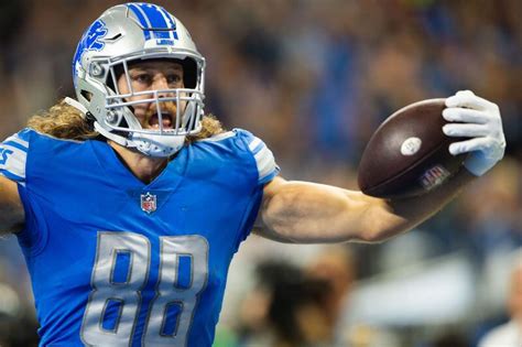 What’s being said about Lions trading T.J. Hockenson to Vikings in ...