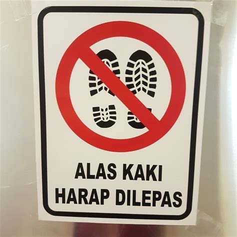 Jual ALAS KAKI HARAP DILEPAS 20X30CM STIKER ALAS KAKI HARAP DIBUKA ...