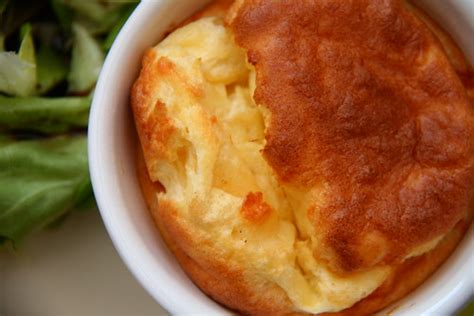 French: Cheese Souffle | Käsesouffle Rezept hier: www.morenz… | Flickr
