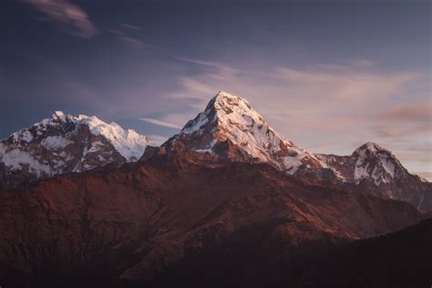 Sunrise over Annapurna 1 and Annapurna South, Nepal. [OC] [4425 x 2950 ...