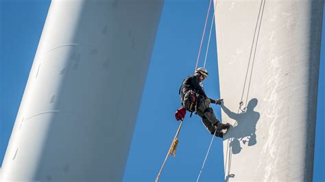 The Changing face of Wind Turbine Maintenance | Shell Global