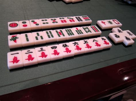 A Brief Introduction to Mahjong - Ferreting Out the Fun