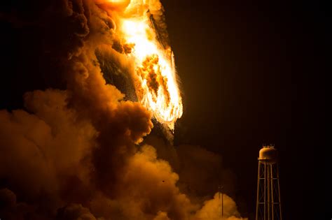 NASA Releases the Images of the Antares Rocket Launch Failure | Flickr Blog