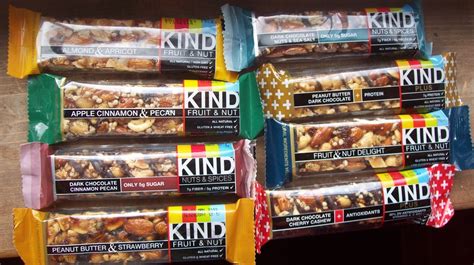 KIND Review and Giveaway | The Nutritionist Reviews