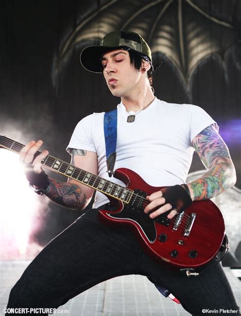 17 Best images about Zacky Vengeance. ♥ on Pinterest | God, Frank iero and Eyes