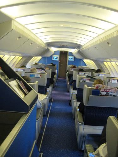 ffpupgrade: KLM 747 interior Upper Deck