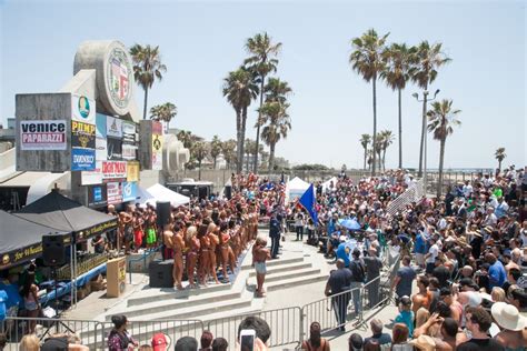 Imagine yourself on stage at the iconic Muscle Beach Gym in Venice, California – Venice ...