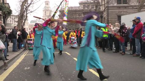 2012 Chinese New Year Parade in London (29.1.2012) - YouTube