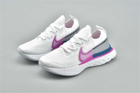 Giày Nike Legend React 3 Run Fearless 2019 White Pink Blue CD4372-005