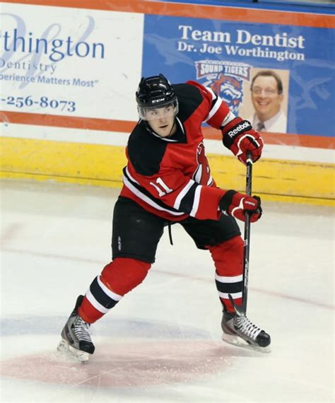 Albany Devils Score Five In Win Over Binghamton Senators