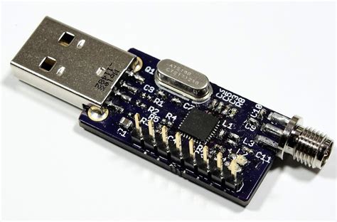 Transceiver : Working, Different Types, and Its Applications