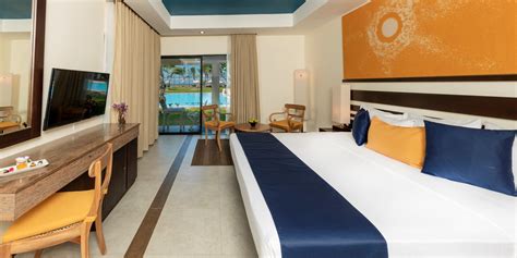 Hotels in Negombo | Club Hotel Dolphin Sri Lanka Official Site