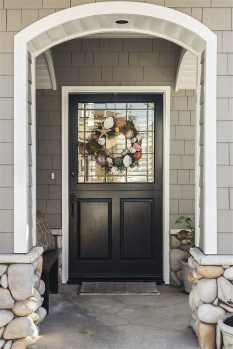 3 Reasons To Consider Steel Entry Doors - Architectual Window Supply