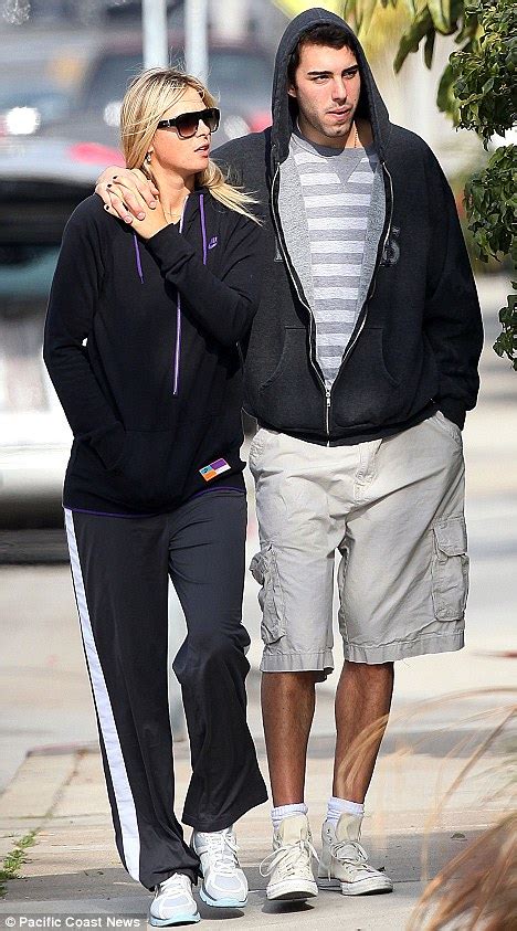 Celebrity gossips and images: maria sharapova boyfriend 2011