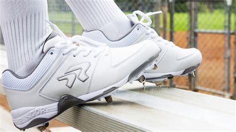 Girls’ Softball Cleats | Ringor Fastpitch Softball