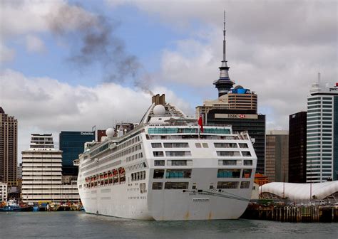Sun Princess Auckland. NZ | Sun Princess is a Sun-class crui… | Flickr